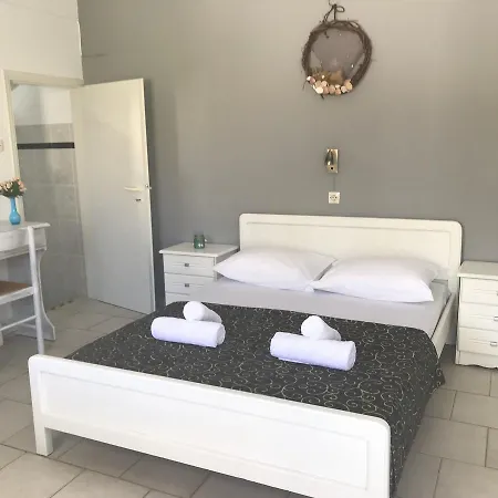 Katerina & Guest house