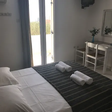 Katerina & Guest house 3*